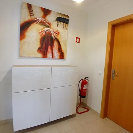 Sunny Duplex With Pool In By Lovelystay Албуфейра
