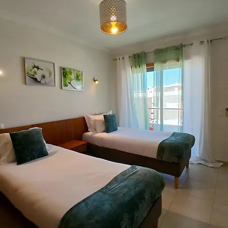 Sunny Duplex With Pool In By Lovelystay Албуфейра