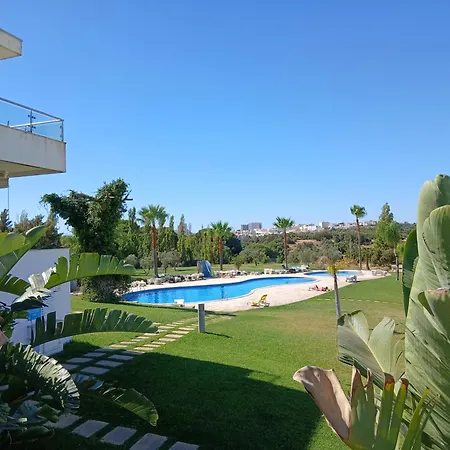 Appartamento Sunny Duplex With Pool In By Lovelystay